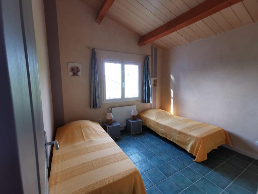Gites La Bambouseraie Labeaume Zimmer foto